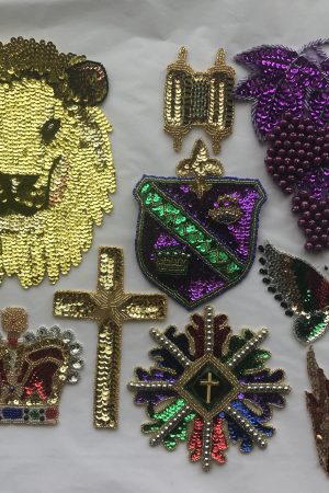 Create Your Own - Appliques , Fabrics, Trims and Embroidery Hoops